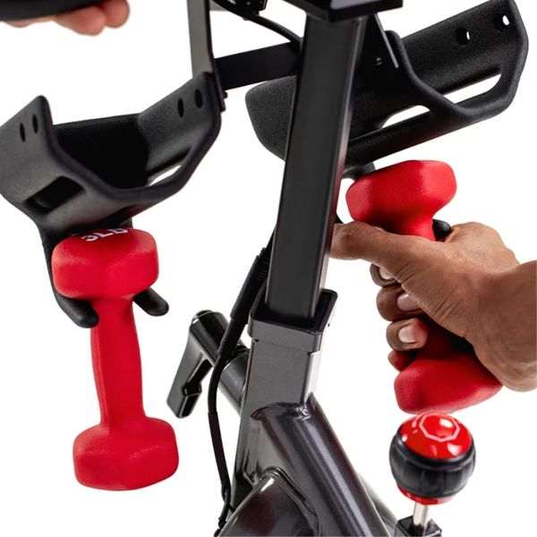 SCHWINN IC800 Zwift