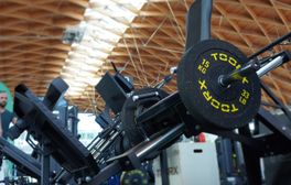 Stroje a Leg press